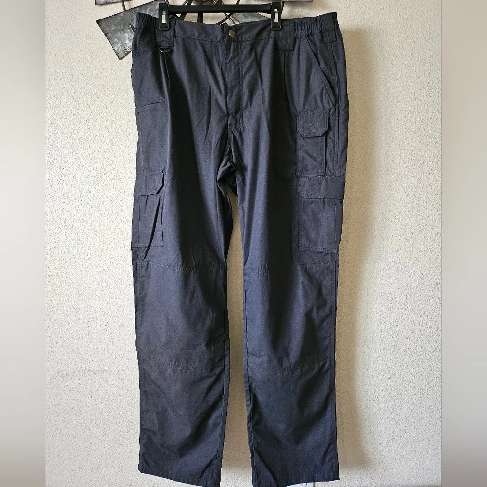 5.11 Tactical Series Cargo Gray Pants Mens 40x36 Gray RN 109614 CA04719.